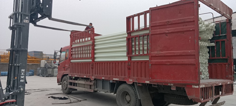 HB-BWFRP電纜保護(hù)管 發(fā)貨